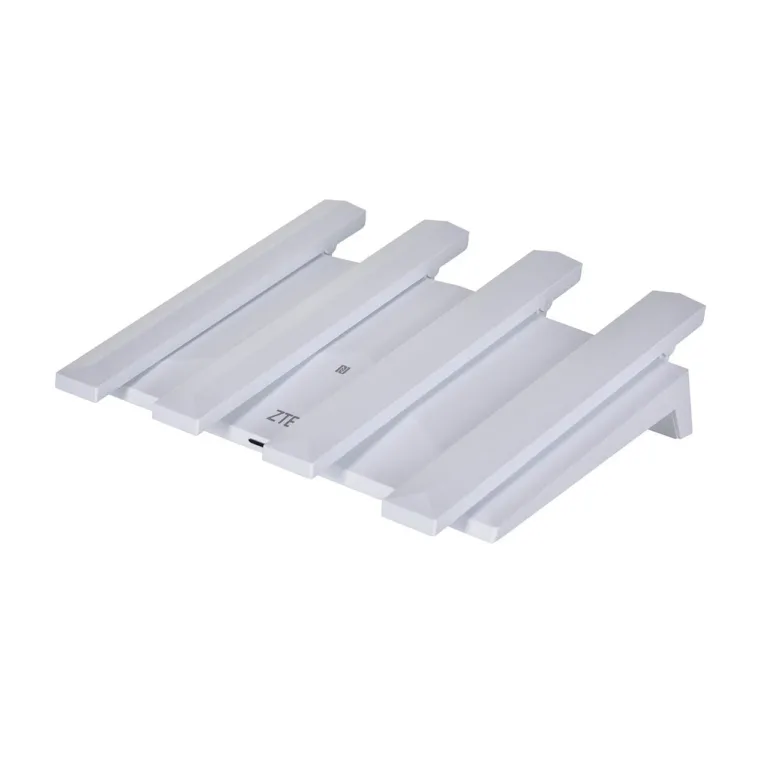 ZTE MC889+T3000 5G LTE välisseade ja WiFi 6 ruuteri komplekt, 4 antenni, IP65, 2,4/5 GHz, valge, kuni 128 kasutajat