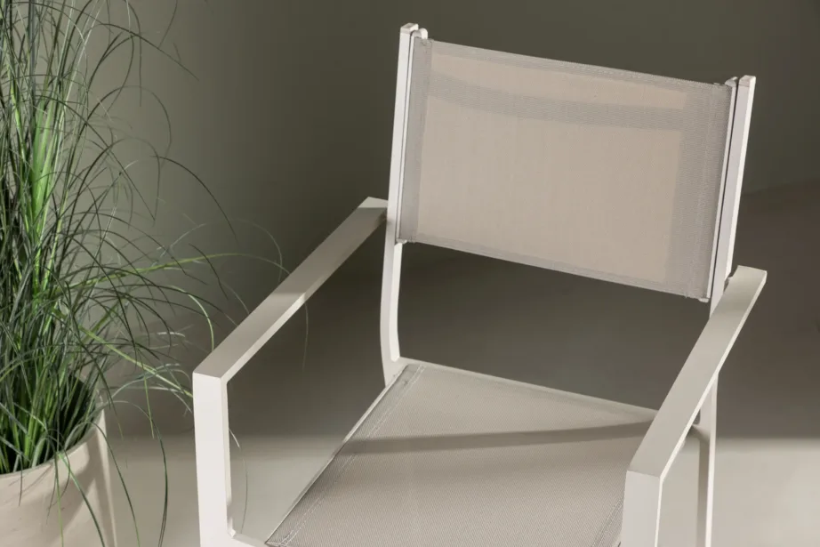 Beež alumiiniumist õuesöögitool Copacabana (textilene iste, virnastatav), 4231-402 – 9