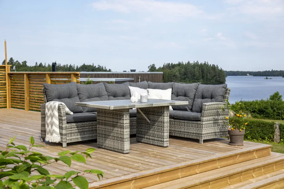 Aianurgadiivanikomplekt London hallile terrassile (hall polürotang, tumehallid padjad, WPC lauaplaat), 7310-004 – 8