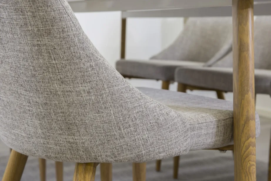 Polar söögilauakomplekt valge MDF lauaplaadi ja helehallide Leone toolidega, GR13600-000 – 5