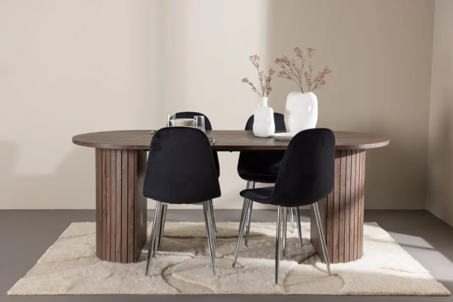 Ovaalne mokkavärvi MDF-söögilaud Härön koos mustade sametttoolidega Polar, GR24511 – 8