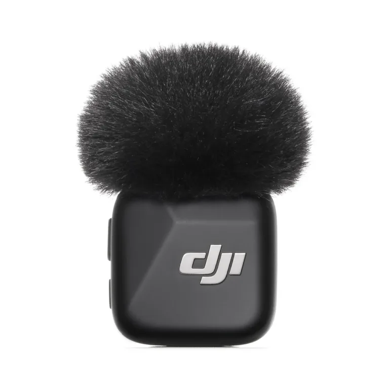 DJI CP.RN.00000431.01 400 m ulatusega must kehakinnitatav juhtmevaba mikrofonisaatja, 11,5 h aku ja klambriga