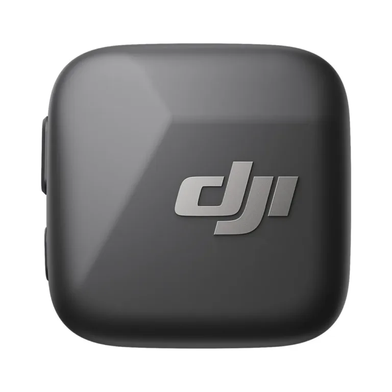 DJI CP.RN.00000431.01 400 m ulatusega must kehakinnitatav juhtmevaba mikrofonisaatja, 11,5 h aku ja klambriga