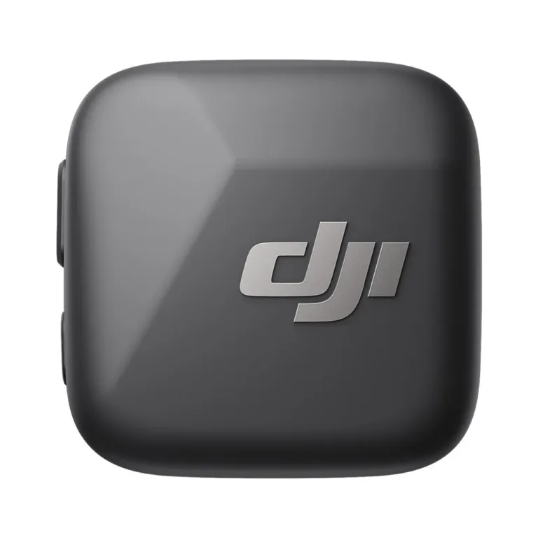 DJI Mic Mini 2 saatja ja vastuvõtjaga juhtmevaba mikrofonisüsteem, kuni 400 m ulatus, kõiksuunaline mikrofon, 3,5 mm heliväljund, kaasaskantav laadimiskohver