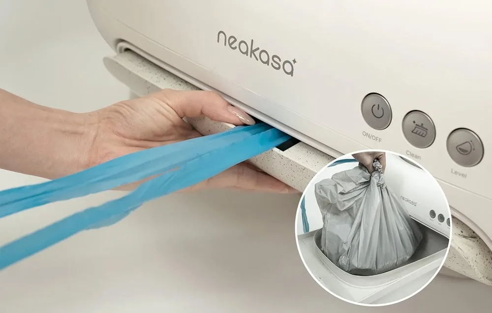 Jäätmekotti saab Pull and Wrap süsteemiga kiiresti välja tõmmata.