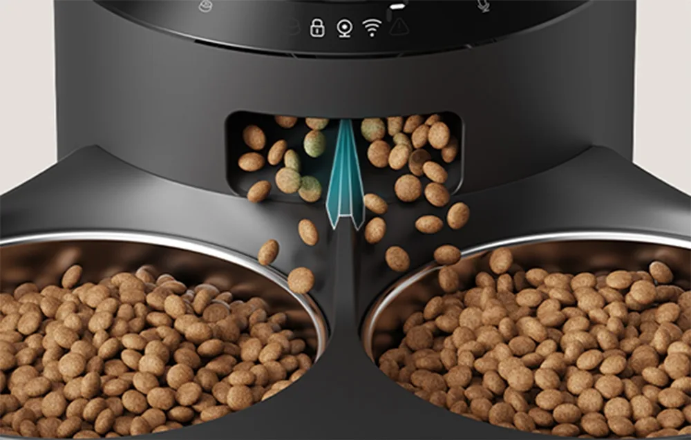 Reguleeritav jagur jaotab toidu ühtlaselt kahe kausi vahel