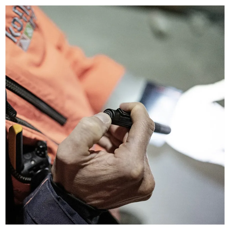 Ledlenser P2R 98 mm must LED pliiats-taskulamp 200 lm, laetav USB-C, IP54 – 8