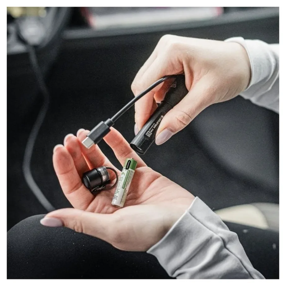 Ledlenser P3R 200 lm must laetav võtmehoidja LED-taskulamp, 94 mm alumiiniumkorpus, IP54, aku ja USB-C kaabel komplektis – 7