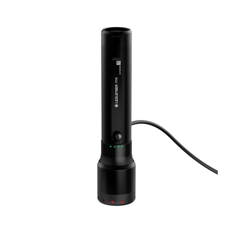 Ledlenser P7R 2000 lm 320 m must alumiiniumist laetav LED-taskulamp IP68, 159 mm
