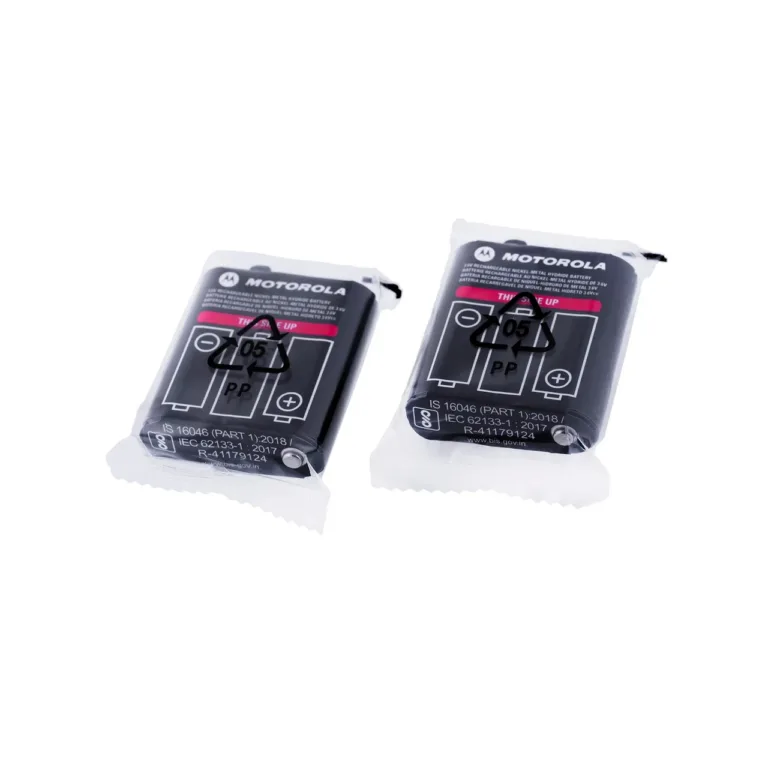 Motorola MOTO92H T92 H2O 16-kanaliline IP67 walkie-talkie (must/kollane, 2 tk, 10 km ulatus) NiMH aku ja USB-laadimisega
