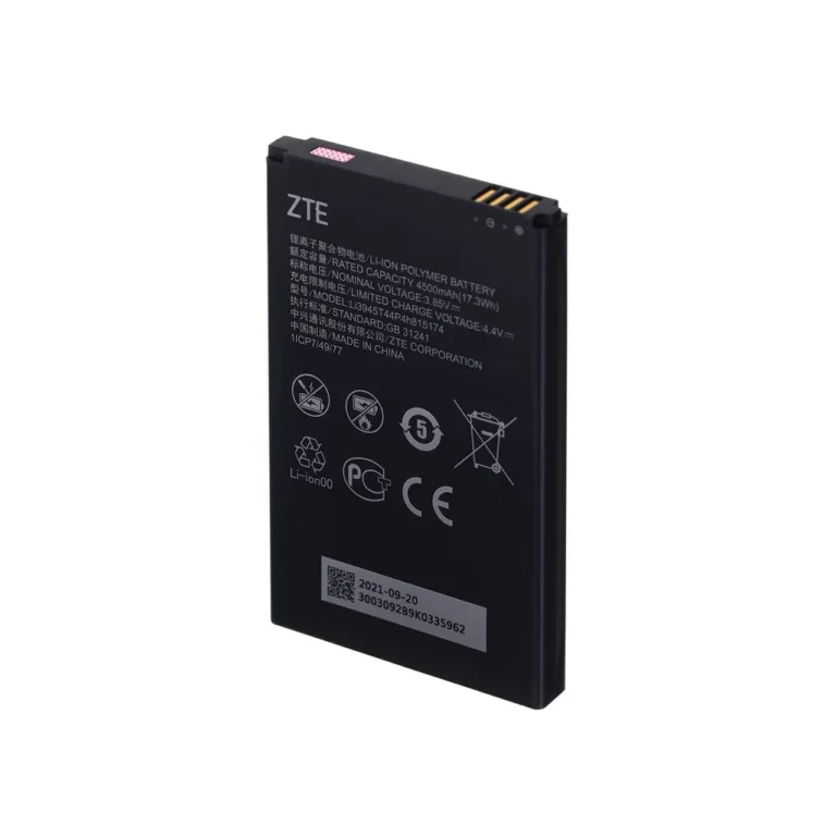 ZTE MU5001 kaasaskantav 5G Wi-Fi 6 ruuter 4500 mAh akuga, 2,4'' ekraan, must