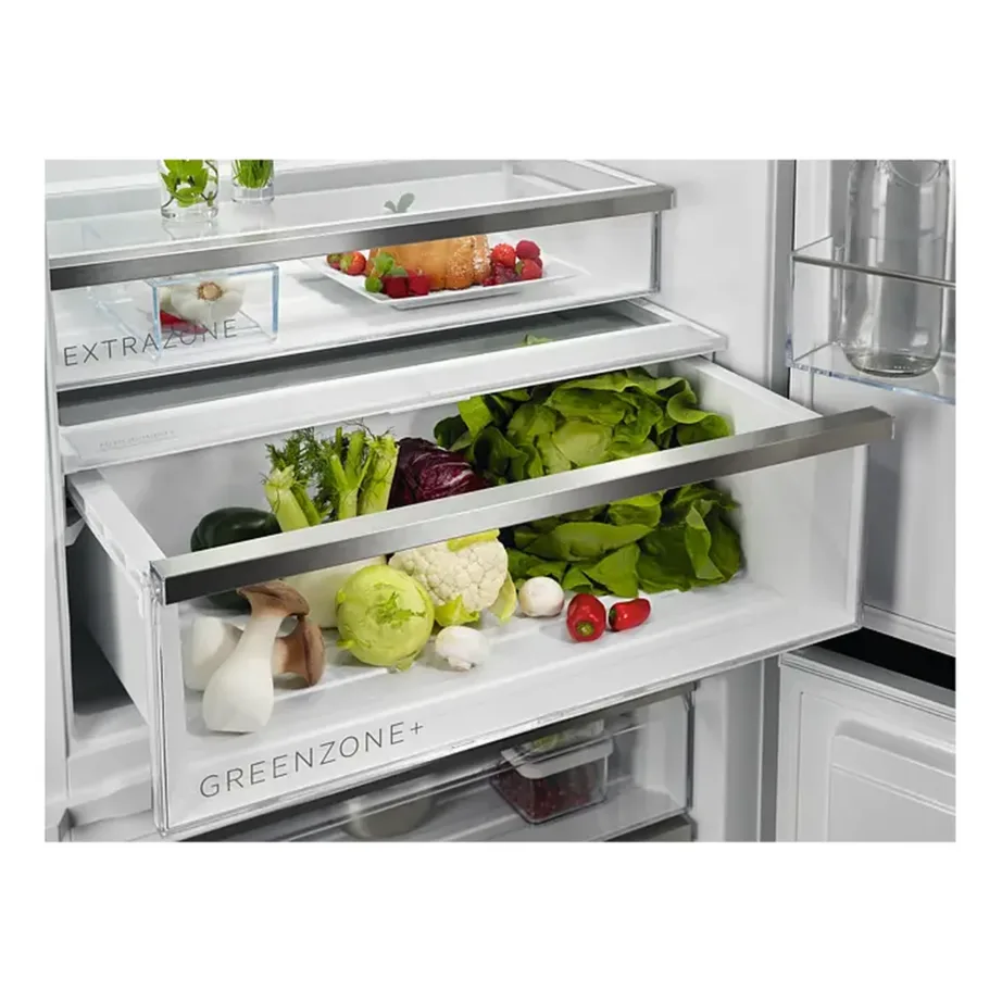 Integreeritav NoFrost külmik-sügavkülmik Wi‑Fi-ga AEG NSC7P751ES, 287+89 l, 70 cm, MaxiSpace, GreenZone+ sahtel, inverterkompressor, libisevad hinged, LED-valgustus, E-kl – 9