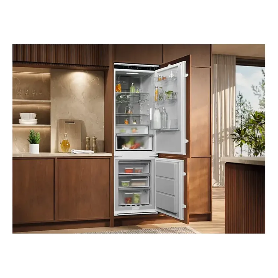 Integreeritav No Frost külmik alumise sügavkülmaga ELECTROLUX E8MNCD18S, 192+61 l, 177.2 cm, D-klassi, liughinged – 3