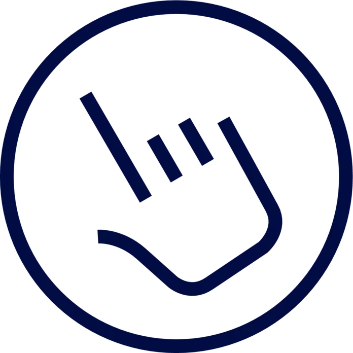 Electrolux klaaskeraamilise pliidiplaadi kompaktsed puutetundlikud juhtnupud esiserval