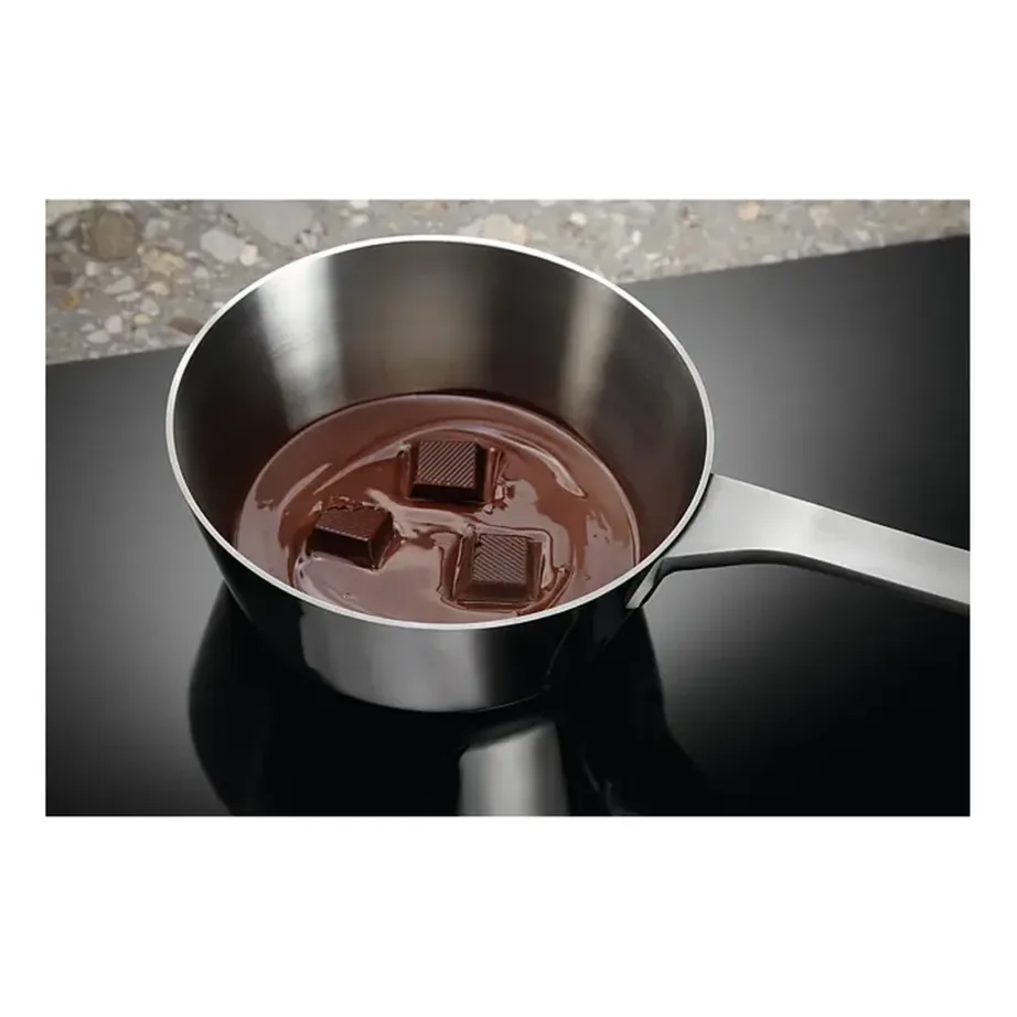 Integreeritav induktsioonpliidiplaat 60 cm Hob2Hood ja DoubleBridge funktsiooniga ELECTROLUX EIP6446, 4 keeduala, puutejuhtimine Slider, raamita must klaaskeraamika, 7350 W, 59×52 cm - 8