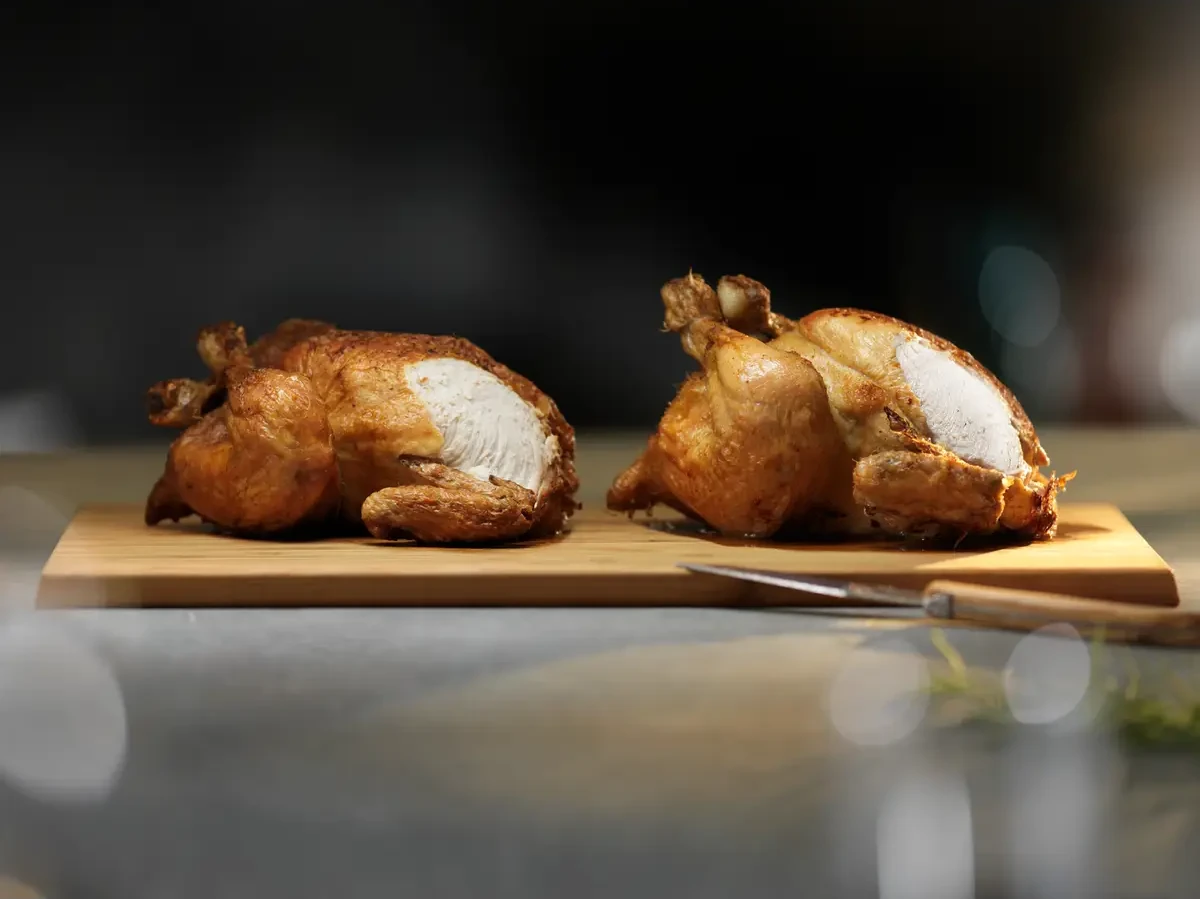 Electrolux EOC6H76X SteamCrisp ahjus valminud mahlane roog