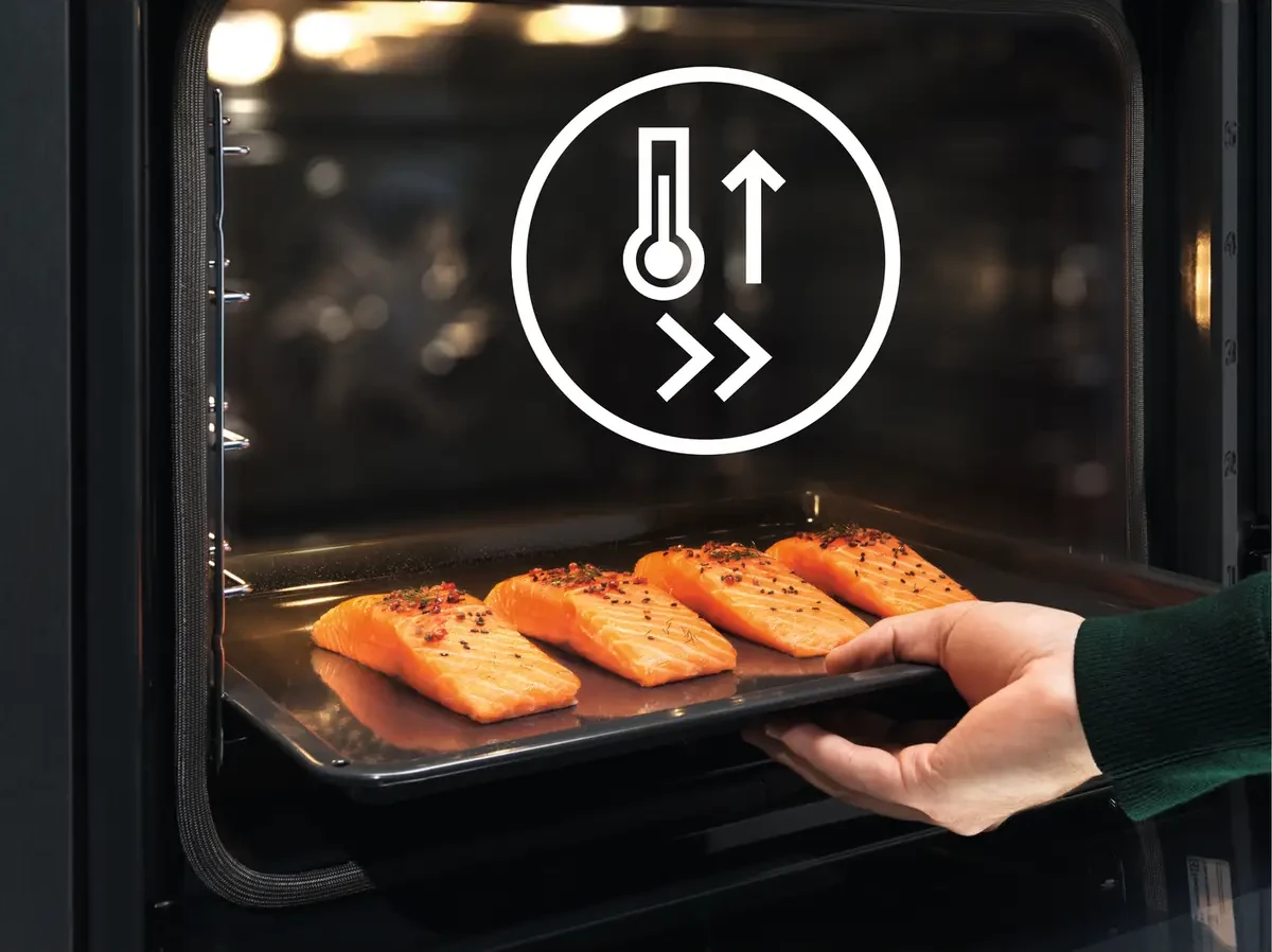 Electrolux EOE7F31X ahju kiirkuumutuse funktsioon kiireks toiduvalmistamise alustamiseks