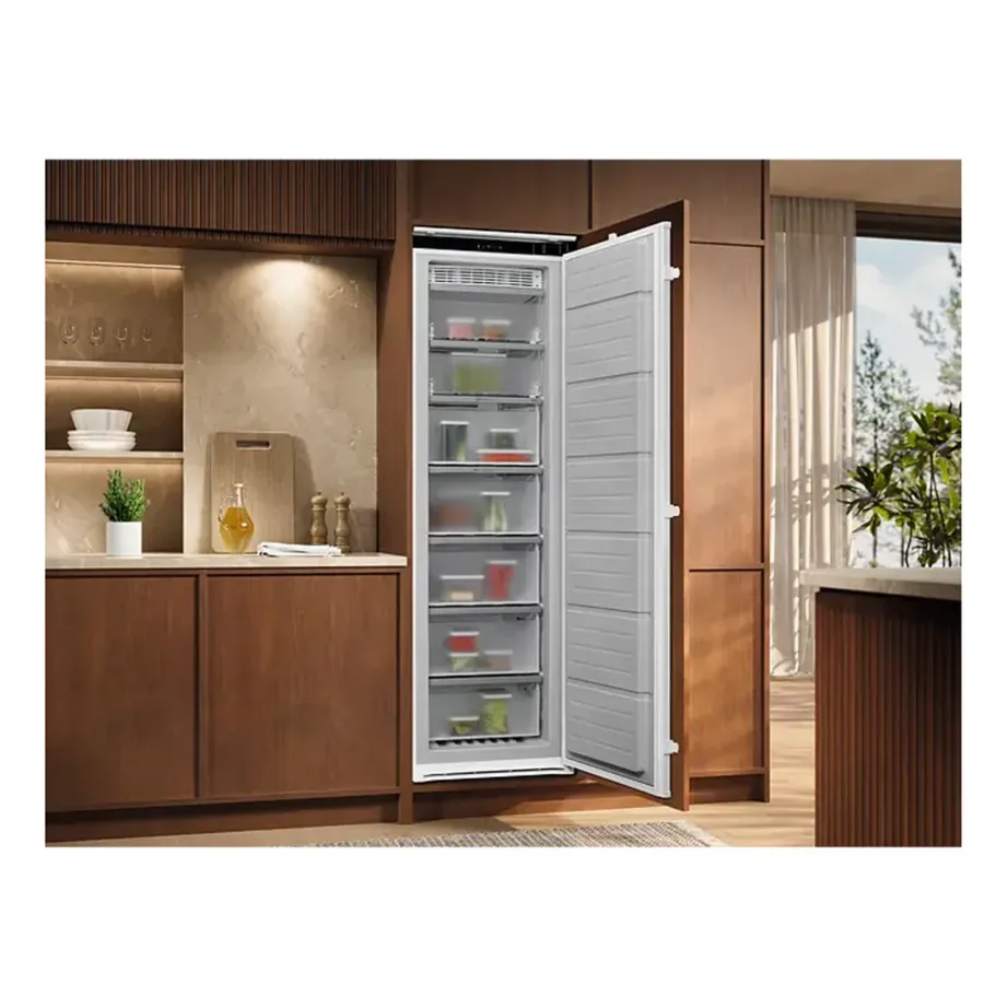 Integreeritav No Frost sügavkülmik Electrolux KUN7NE18S, 204 l, 60 cm, E energiaklass, inverterkompressor, 35 dB, 6 sahtlit, puutejuhtimine, kiirkülmutus, avatud ukse heliinfo, ümber tõstetav uks – 2