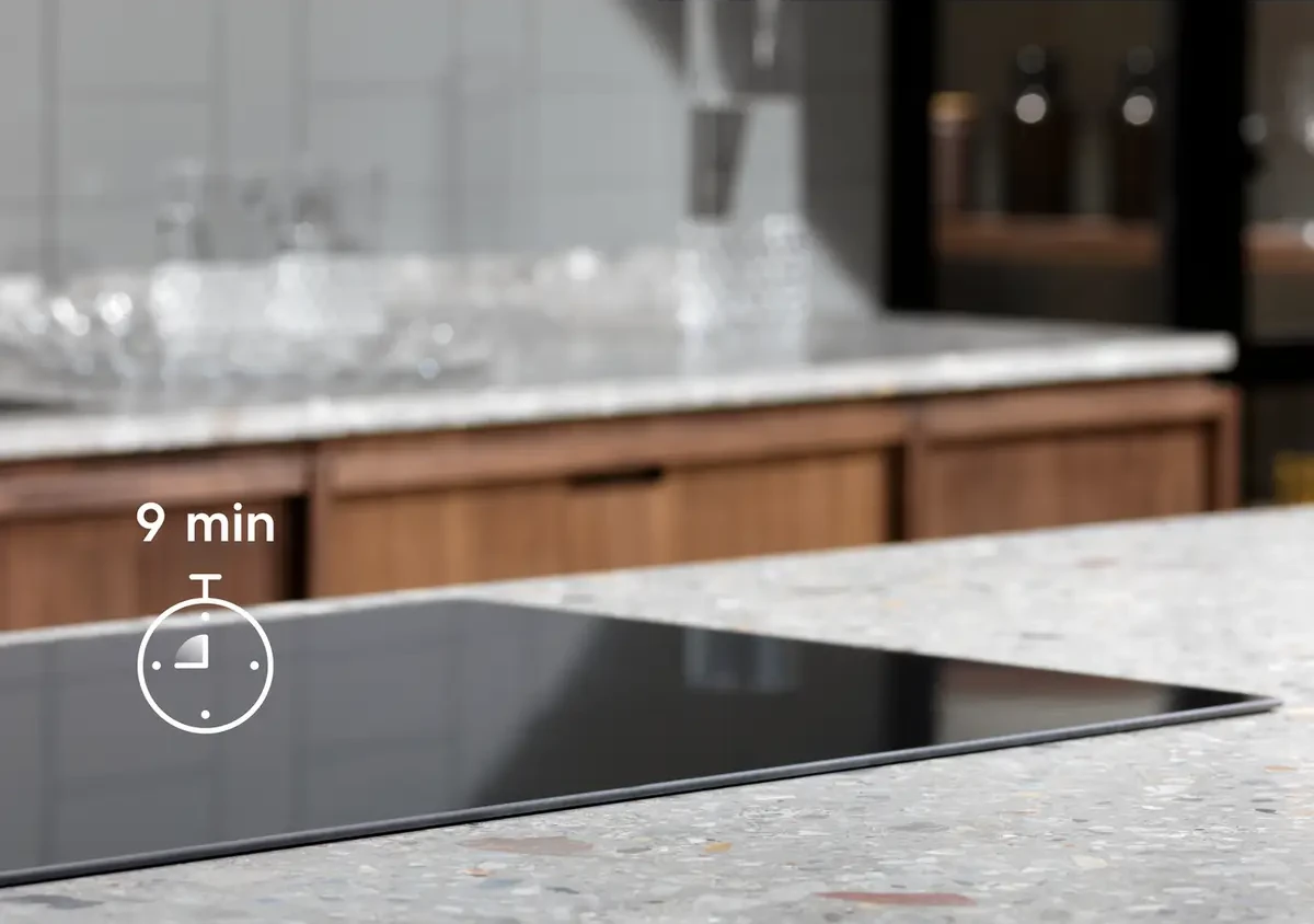 Electrolux LIR60433 pliidiplaadi taimer aitab täpselt planeerida toiduvalmistamist