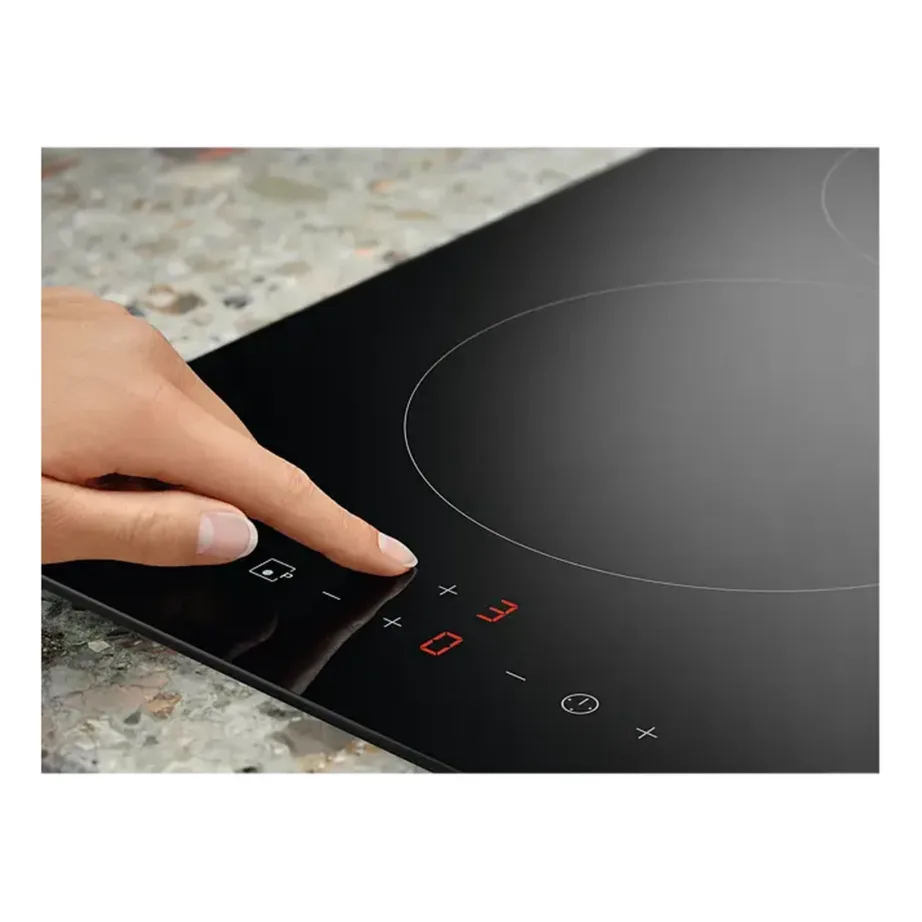 2-tsooniline induktsioonpliidiplaat väikesele köögile ELECTROLUX LIT30230C, 30 cm, 3650 W, vitrokeramika, puutetundlik juhtimine, must, pealtpaigaldus – 6