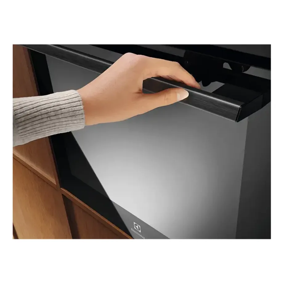 Pyrolüütilise puhastusega integreeritav elektriahi ELECTROLUX LOF6P16Z, 72 l, A++, pöördõhk, SurroundCook, 60 cm, must klaasesipaneel – 9