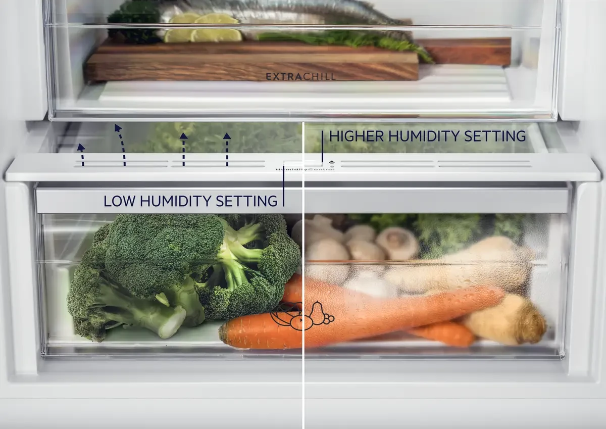 Niiskust reguleeritav köögiviljasahtel külmikus Electrolux LRB3AE12S