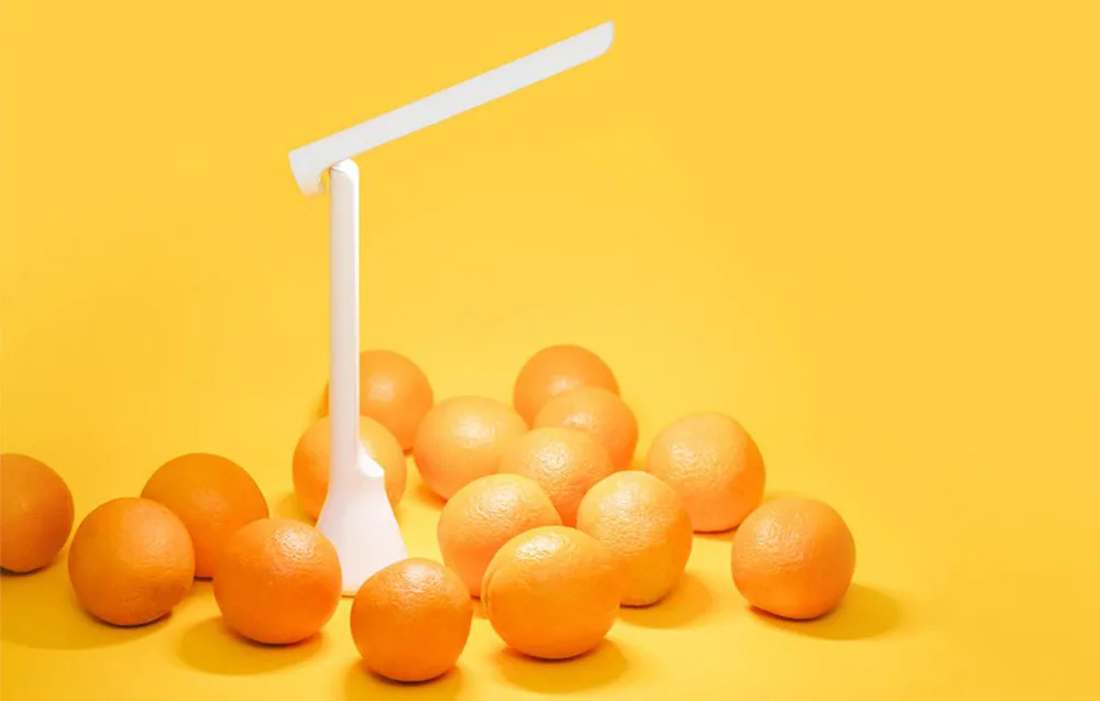 Yeelight Z1 – kokkupandav akuga laualamp, USB-laaditav reisilamp