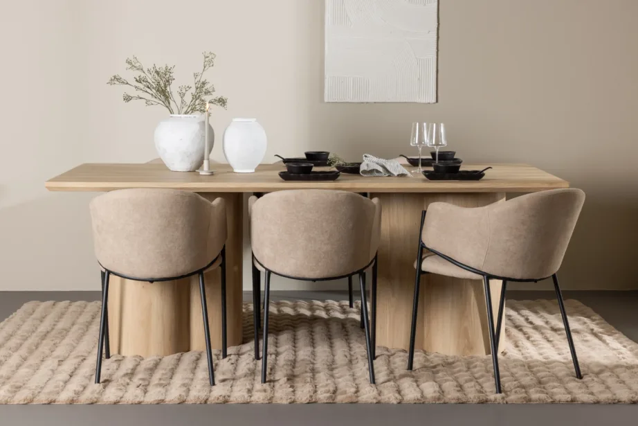Olivia söögilaud (looduslik MDF) koos Evelina söögitoolidega (beež polüesterlinane, teraskarkass), GR24544 – 8