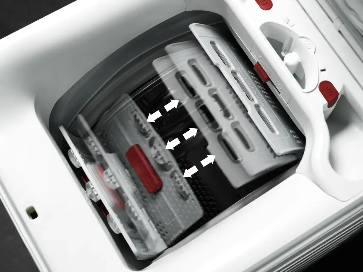 Pehme avamise süsteem lihtsustab pealtlaetava trumli avamist ja pesu väljavõtmist