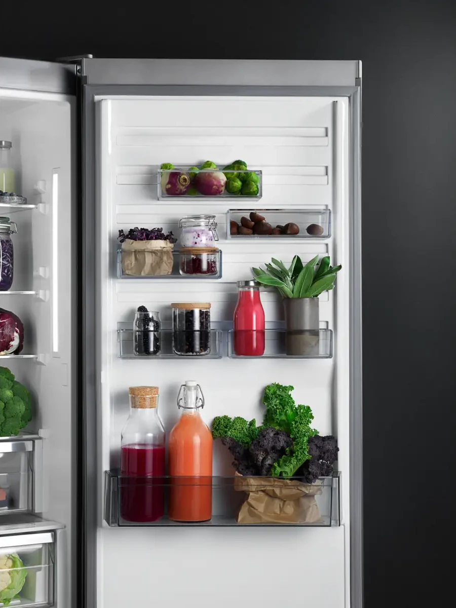 AEG RCB736E7MX CustomFlex ukseriiulid mida saab paindlikult ümber tõsta