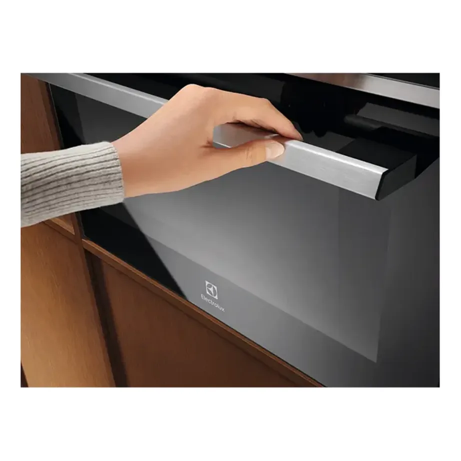 Integreeritav kompaktne ahi-mikrolaineahi Electrolux EVL6E49X, 44 l, 45 cm, 60 cm lai, kuumaõhk ja grill, 10 küpsetusrežiimi, 46 automaatprogrammi, roostevaba teras/must, 1000 W mikro, 1900 W grill – 10