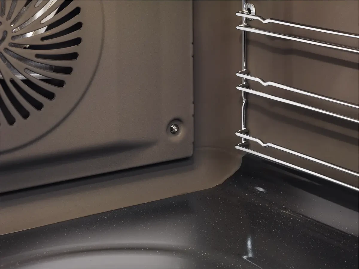 Katalüütiline isepuhastuv Electrolux LKG604012W gaasipliidi ahi kõrgel temperatuuril