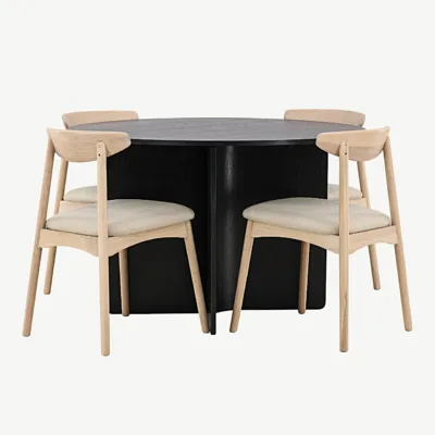 Ümmargune söögilauakomplekt Tyresö musta lauaga ja Ven toolid valge peitsiga (4 tk) - GR24631