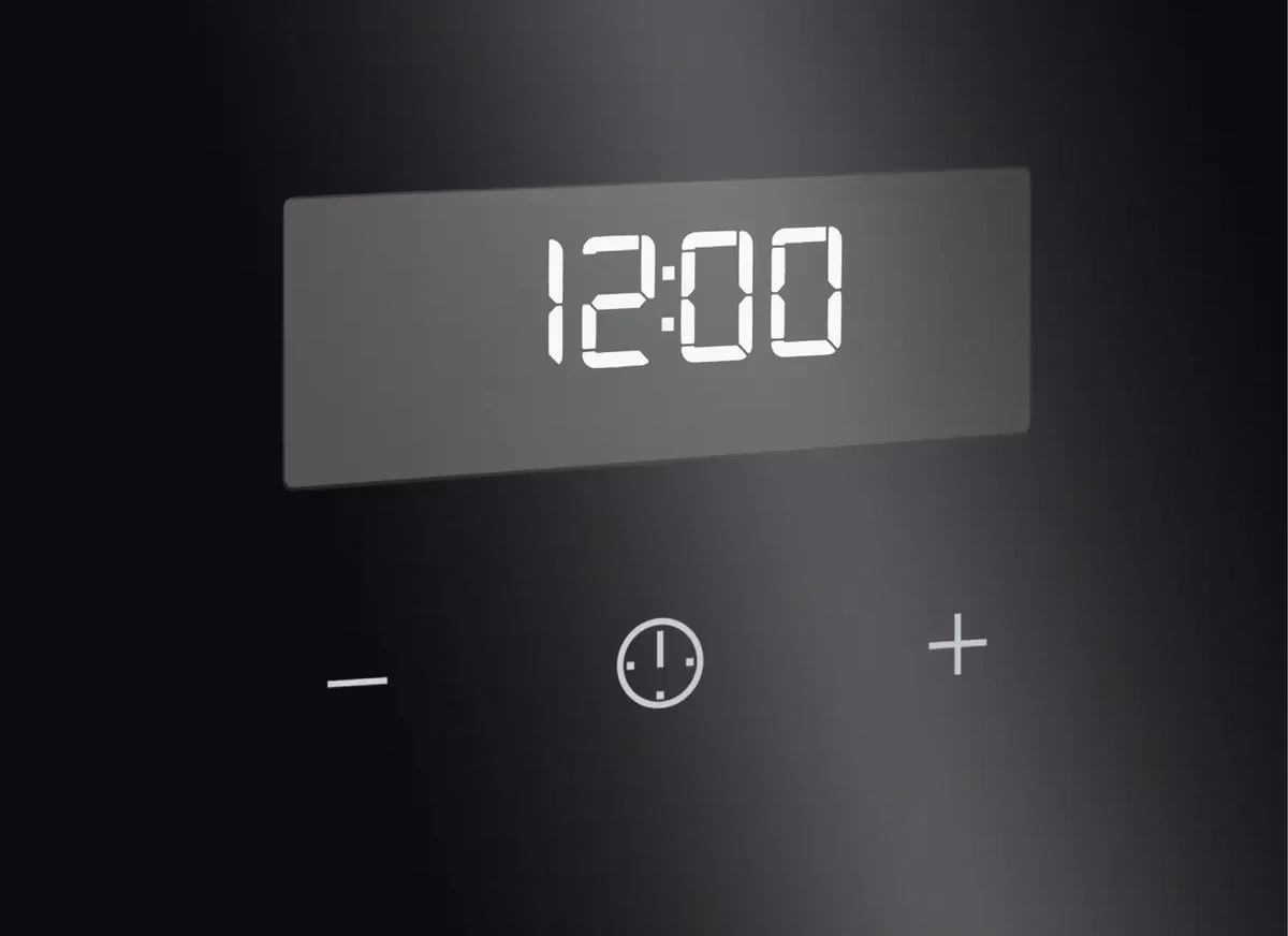 AEG CCB6440CBW elektripliidi LED taimeri ekraan ja juhtimine