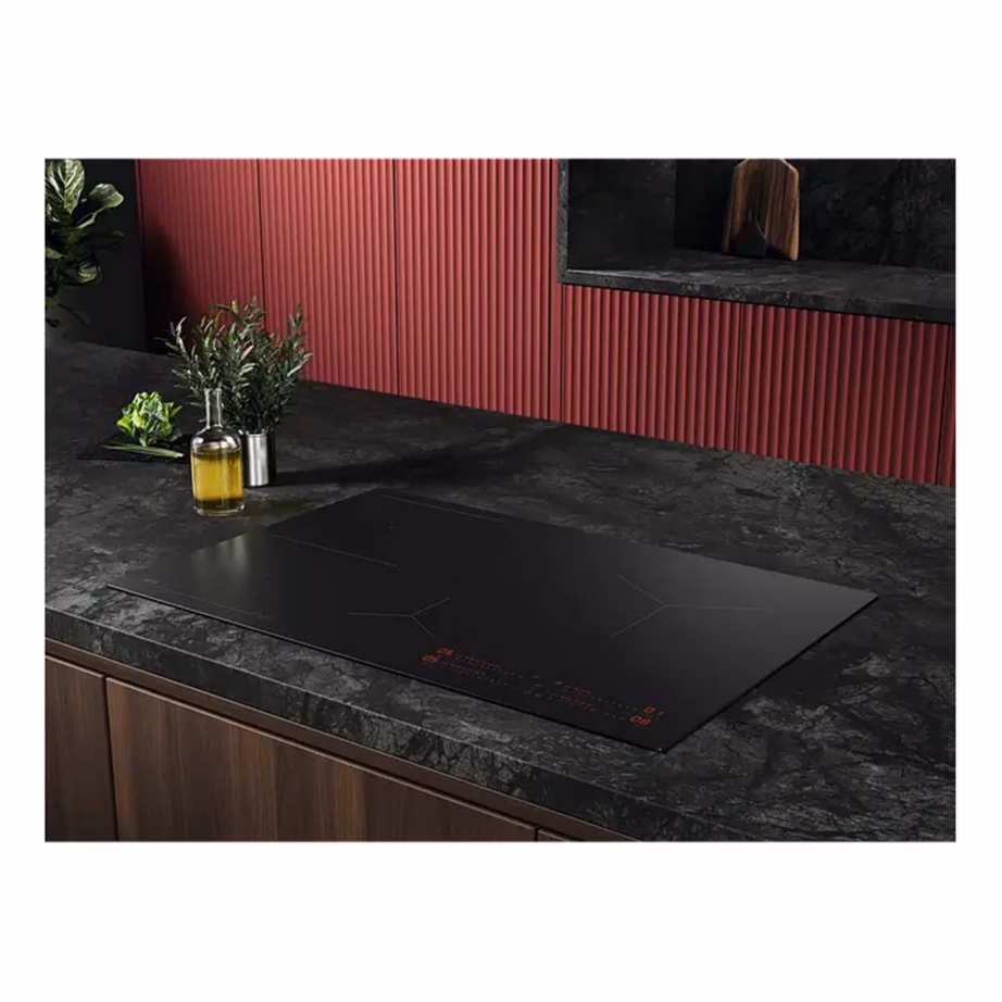 Induktsioonpliidiplaat keedusensori ja PowerBoostiga AEG TI84IB10IT, 80 cm, 4 tsooni (1xBridge), puutetundlik liugurjuhtimine, matt must SaphirMatt klaas, raamita, taimer, 7350 W – 2