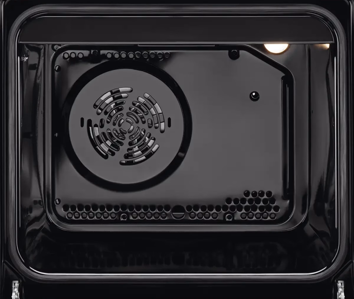 Must emailahi, mis on vastupidav ja kergesti puhastatav