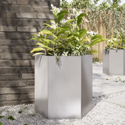 Kuusnurkne aia peenrakast roostevabast terasest, 46 x 40 x 45 cm, hõbedane