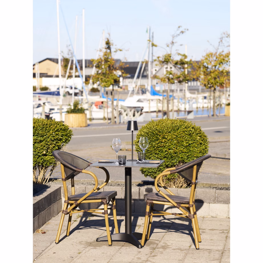 Alumiiniumist aiast söögitool, tumepruun textilene, bambuse välimusega raam Calda – 2