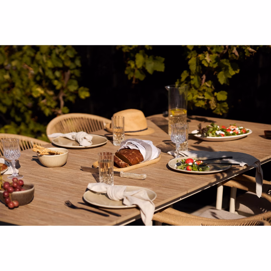 Alumiiniumraamiga kunstpuidust aia söögilaud Abela 100×200 cm – 4