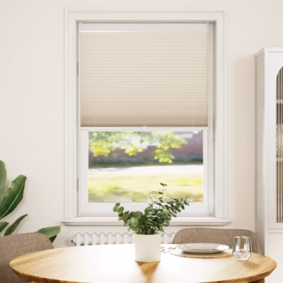 Kreemjas plisseekardin, 90 x 100 cm, kreppkangas, alumiiniumliistudega, klambritega kinnitatav