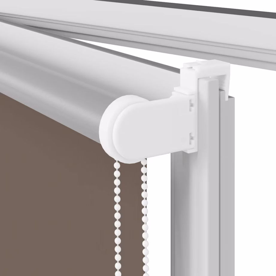 Pimendav kohvivärvi ruloo 140 x 130 cm, 100% polüester, alumiiniumsiiniga – 12