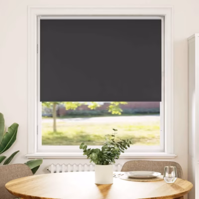 Pimendav ruloo kettmehhanismiga, must, 90 x 130 cm, 100% polüester
