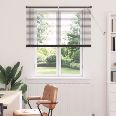 Reguleeritav Veneetsia ruloo, hõbehall PVC, 150 x 120 cm