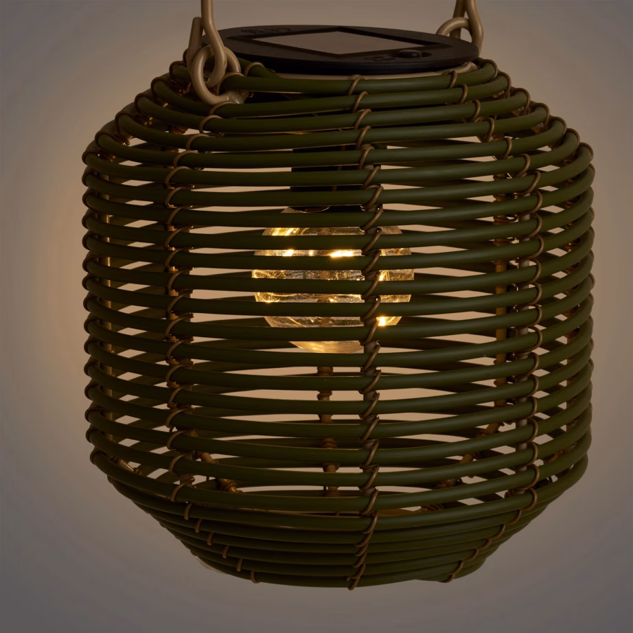 Roheline päikesepaneeliga laetav aialatern Crewe – 8