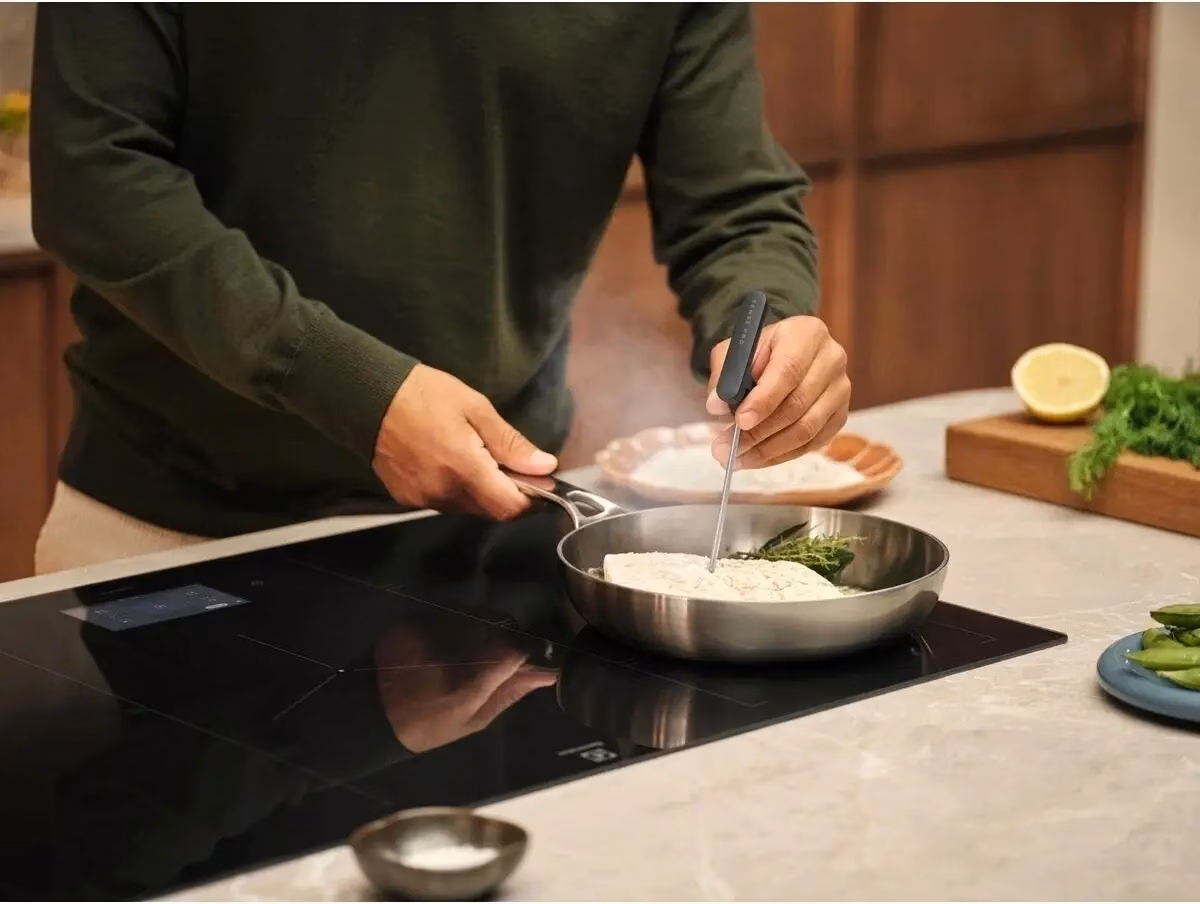 Ekranas „CookSmart Touch“, klusniam, intuityviam valdymui