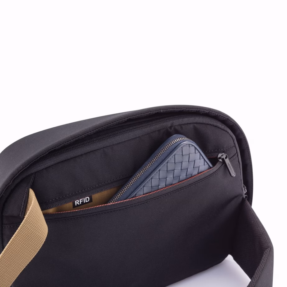 Vargusvastane crossbody-seljakott XD DESIGN Bobby Sling P705.781, 4 l, must - 4
