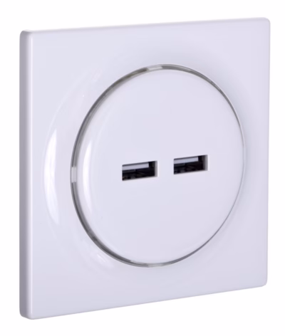 USB-pistikupesa FIBARO Walli N, 2 × USB 2.0, 5 V/2,4 A, valge