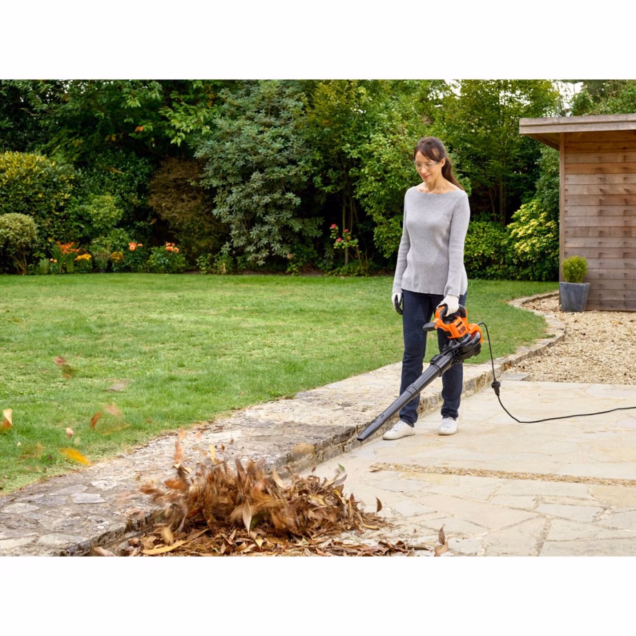 Seljakoti-tüüpi lehepuhur-imur Black+Decker BEBLV301-QS, 3000 W, 72 l kott - 5