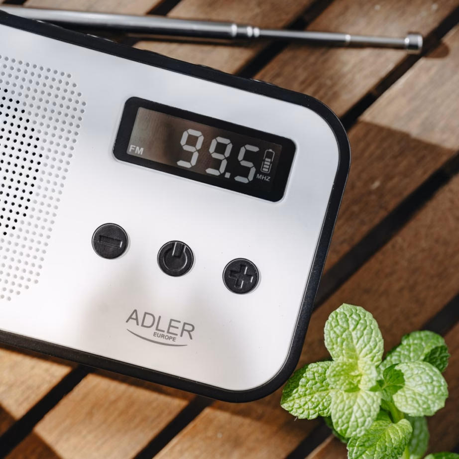 Kaasaskantav raadio Adler AD 1907, FM/AM, LCD-ekraan, äratuskell, USB‑C, 600 mAh - 12