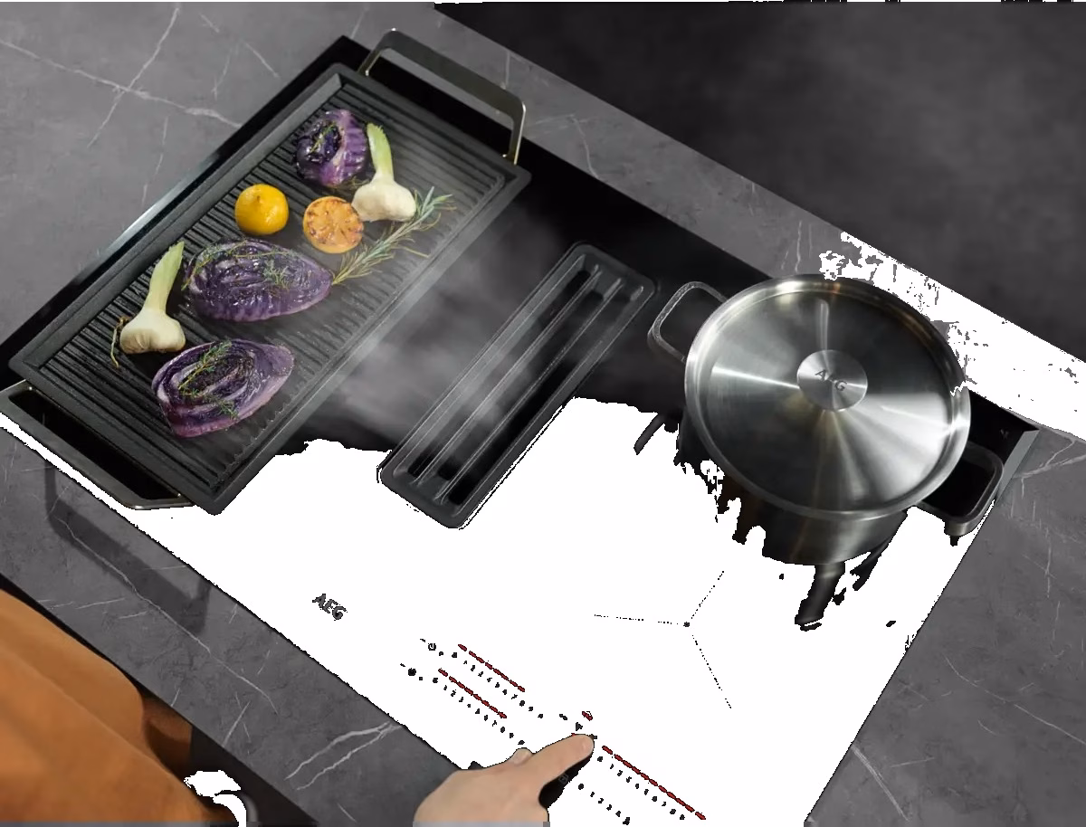 Boost function. Cleans kitchen air quickly